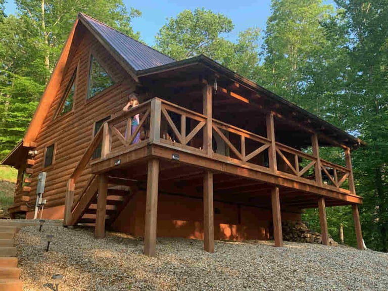 Carefree Cabins Review – Hocking Hills, OH (Sandstone Oasis)